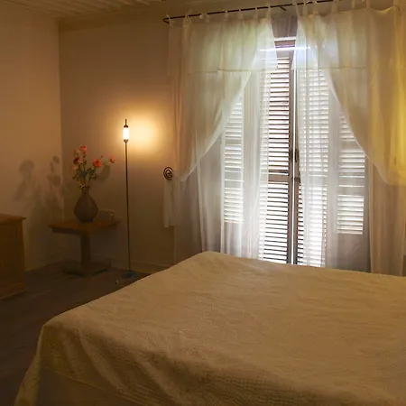 מלון Oyster Residences - Adult Only 3*