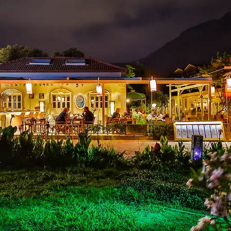 מלון Oyster Residences - Adult Only