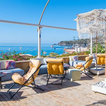 Oyster Residences - Adult Only מלון