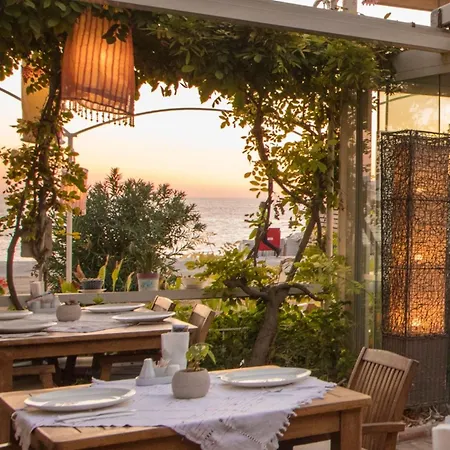 ホテル Oyster Residences - Adult Only 4*