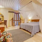 Hotel Oyster Residences - Adult Only 3*